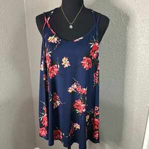 NWT PAPERMOON Relaxed Tank Top in blue floral‎